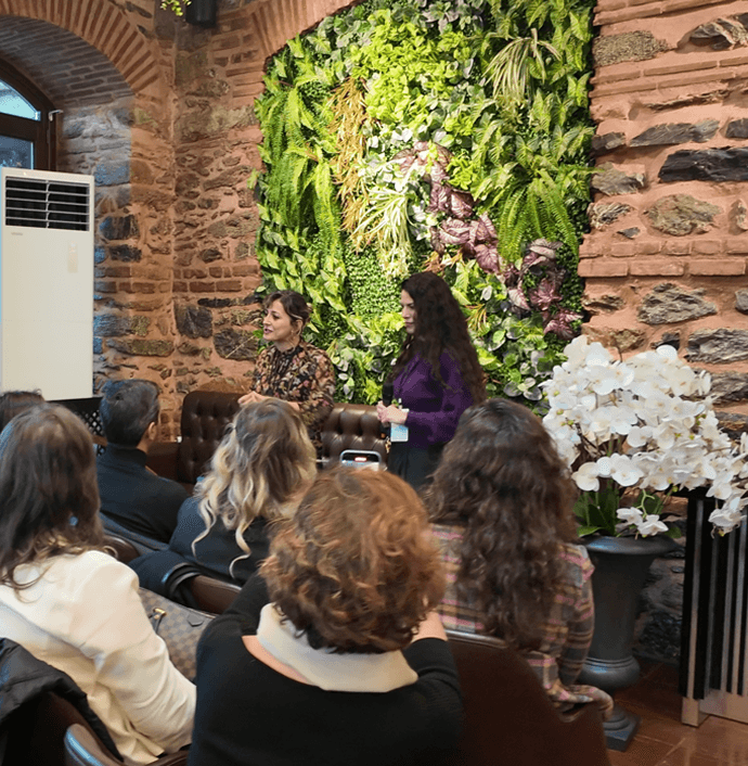 Kültürel Mirasın Eşliğinde: Kadın Girişimciliği ve Gastronomi